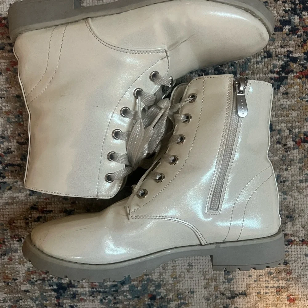 Girl light beige skinny Lace-Up Boots